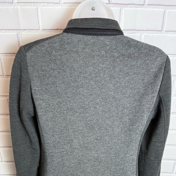 Hugo Boss Gray Blazer Tailored Notched Lapels/size 4 - Picture 5 of 10